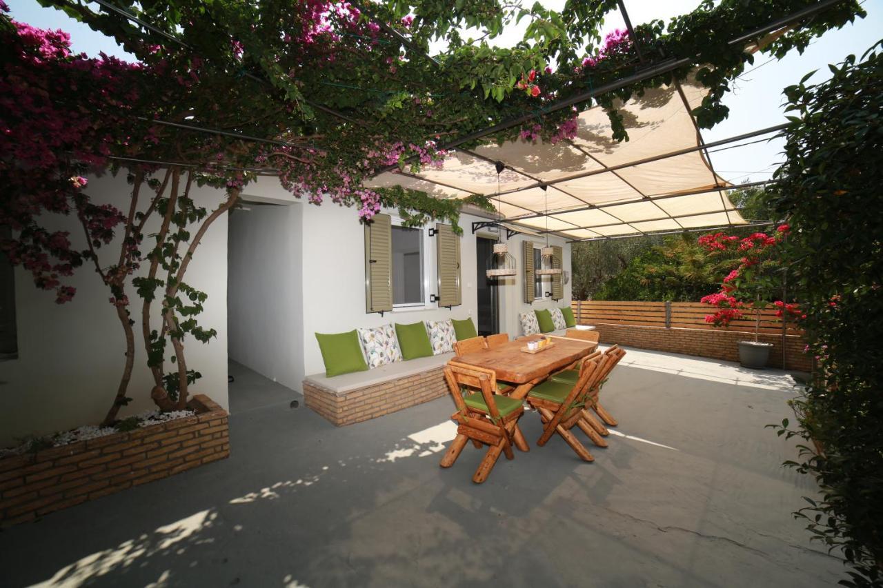 Holiday home Stathi's Divarata